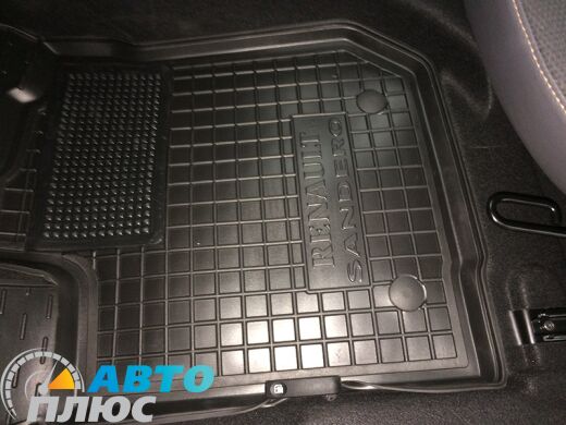 Автомобильные коврики в салон Renault Sandero 2013- (Avto-Gumm)