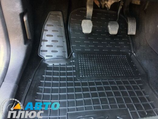 Автомобильные коврики в салон Ford Focus 3 2011- (Avto-Gumm)