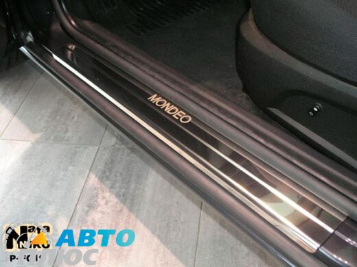Накладки на пороги Ford Mondeo 2/3 1996-2007 (Premium)
