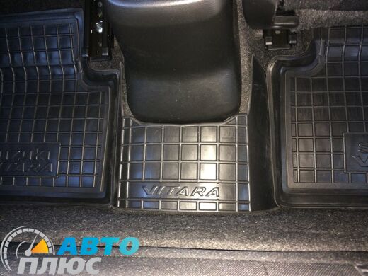 Автомобильные коврики в салон Suzuki Vitara 2014- (Avto-Gumm)