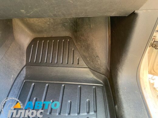 3D Килимки в салон Volkswagen Caddy 2004-2020 передні (Stingray)