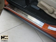 Накладки на пороги Honda Civic 5D Hatchback 2006- (Premium)