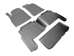 3D Коврики в салон автомобиля Isuzu NQR 71 1993-2006 (Stingray)