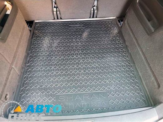 Автомобильный коврик в багажник Volkswagen Sharan 10-/Seat Alhambra 10- 5 мест (AVTO-Gumm)