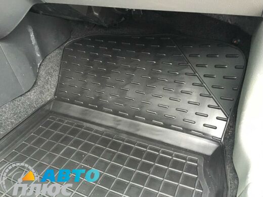 Автомобильные коврики в салон Suzuki SX4/Swift 2006- (AVTO-Gumm)