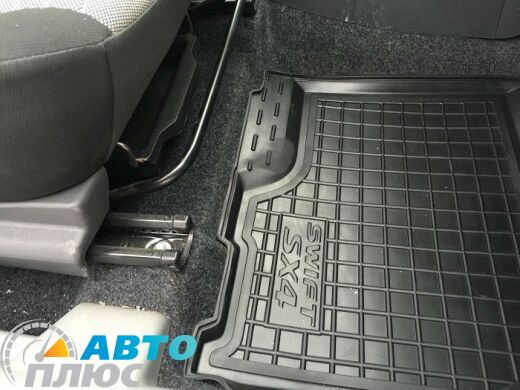 Автомобильные коврики в салон Suzuki SX4/Swift 2006- (AVTO-Gumm)