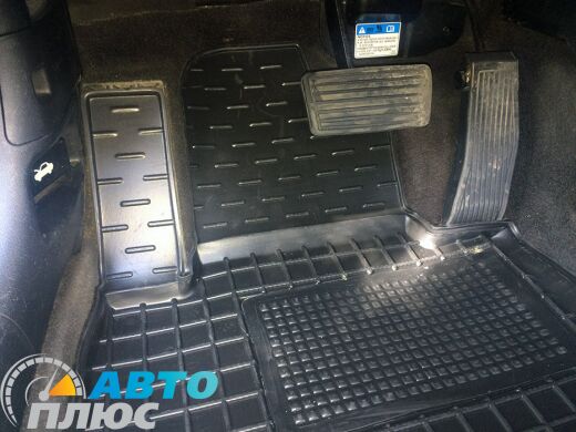 Автомобильные коврики в салон Honda Accord 2003-2007 (Avto-Gumm)