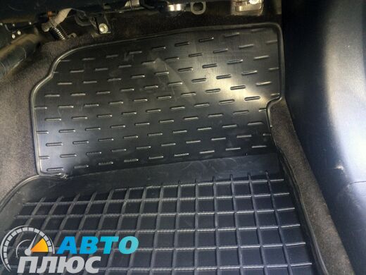 Автомобильные коврики в салон Honda Accord 2003-2007 (Avto-Gumm)