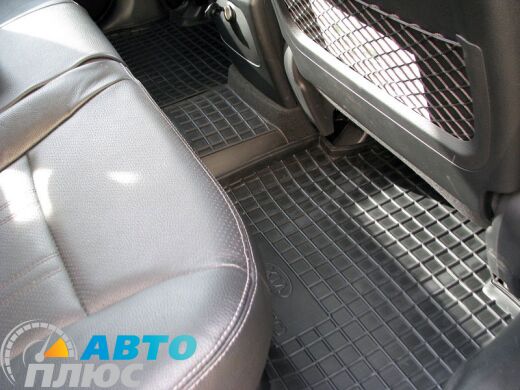 Автомобильные коврики в салон Kia Sorento 2009-2013 (Avto-Gumm)