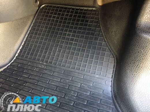 Передние резиновые коврики Renault Kangoo 2 08-/Mercedes Citan 13- (Stingray)
