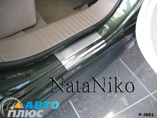 Накладки на пороги Jeep Compass 2011- (Premium)