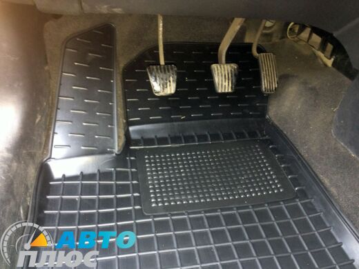 Передние коврики в автомобиль Chevrolet Aveo 2003-2012 (Avto-Gumm)