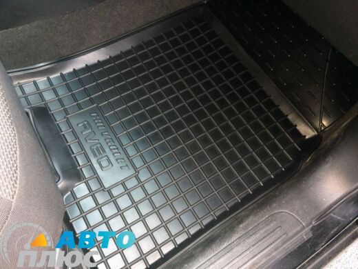 Передние коврики в автомобиль Chevrolet Aveo 2003-2012 (Avto-Gumm)