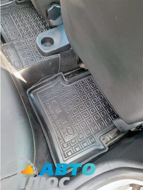 Автомобильные коврики в салон Renault Clio 4 2012- Universal (AVTO-Gumm)