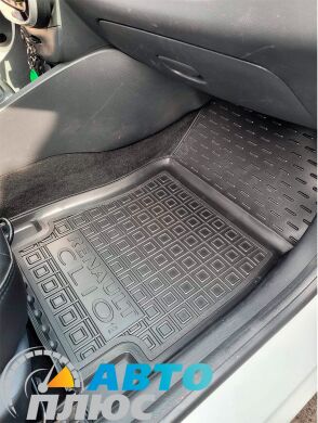 Автомобильные коврики в салон Renault Clio 4 2012- Universal (AVTO-Gumm)