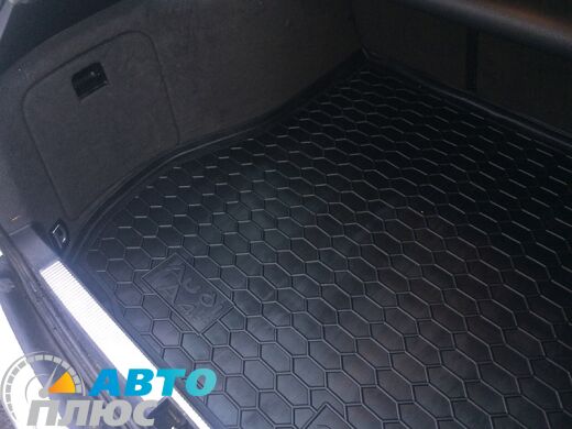 Автомобильный коврик в багажник Audi A4 (B5) 1994- Universal (Avto-Gumm)