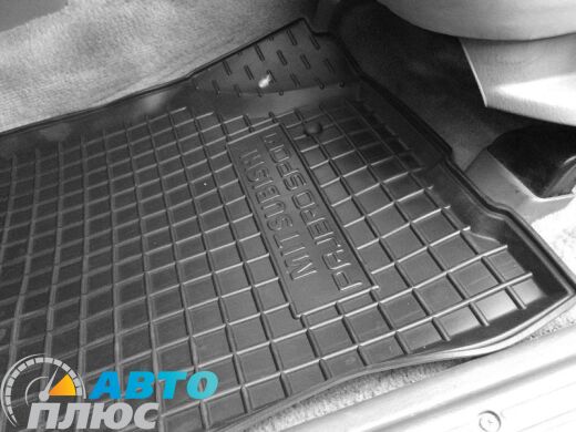 Автомобільні килимки в салон Mitsubishi Pajero Sport 1998-2007 (Avto-Gumm)