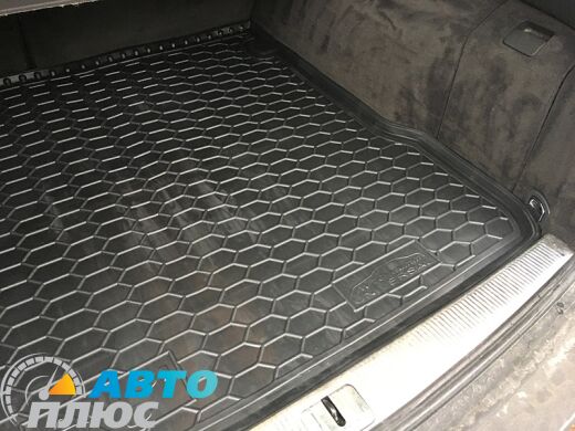Автомобильный коврик в багажник Audi A6 (C5) 1998-2005 Universal (AVTO-Gumm)