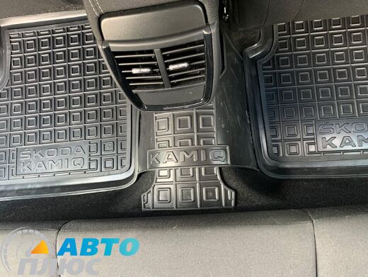 Автомобільні килимки в салон Skoda Kamiq 2020-(AVTO-Gumm)