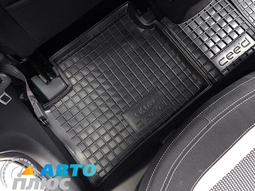 Автомобильные коврики в салон Kia Ceed (JD) 2012- (Avto-Gumm)