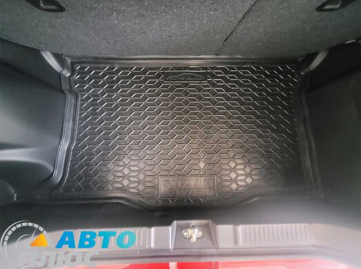 Автомобильный коврик в багажник Suzuki Swift 2024- hybrid (AVTO-Gumm)