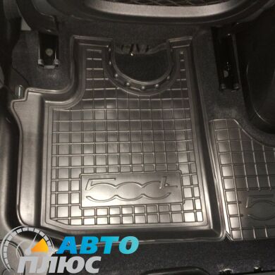 Автомобильные коврики в салон Fiat 500L 2013- (Avto-Gumm)