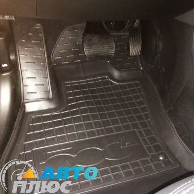 Автомобильные коврики в салон Fiat 500L 2013- (Avto-Gumm)