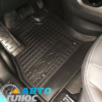 Автомобильные коврики в салон Fiat 500L 2013- (Avto-Gumm)