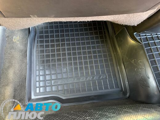Автомобільні килимки в салон Ford Explorer 2010- (Avto-Gumm)
