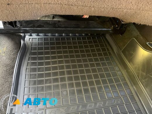 Автомобільні килимки в салон Ford Explorer 2010- (Avto-Gumm)