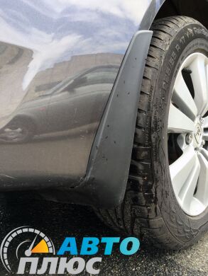 Комплект бризковиків Honda Accord 2008- (AVTM)