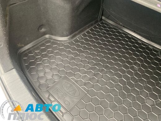 Автомобильный коврик в багажник Kia Rio 2005-2011 Sedan (Avto-Gumm)