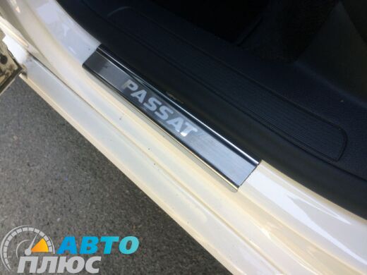 Накладки на пороги Volkswagen Passat B6/B7/CC 2005- (Premium)