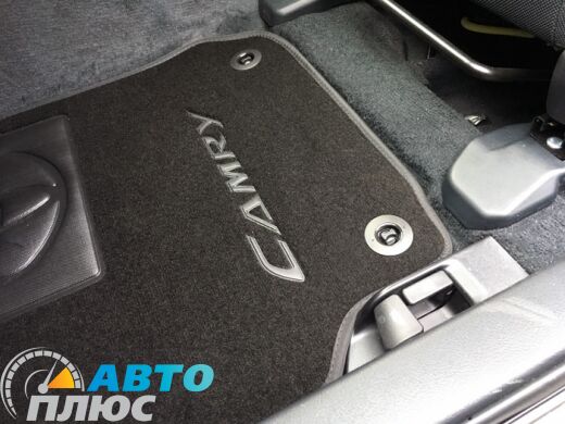 Коврики текстильные в салон как лежат в автомобиле Тойота Камри 50 2011- черные бизнес Автоплюс