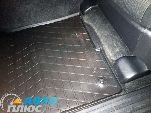 Резиновые коврики в салон Toyota Land Cruiser Prado 150 09-/Lexus GX 460 09- (Stingray)