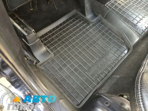 Автомобільні килимки в салон Mitsubishi Outlander XL 2007-2012 (Avto-Gumm)