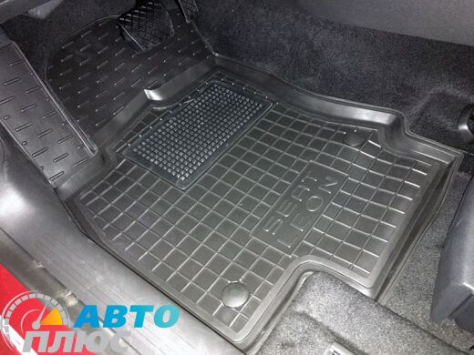 Автомобильные коврики в салон Seat Leon 2013- (5 дверей) (Avto-Gumm)