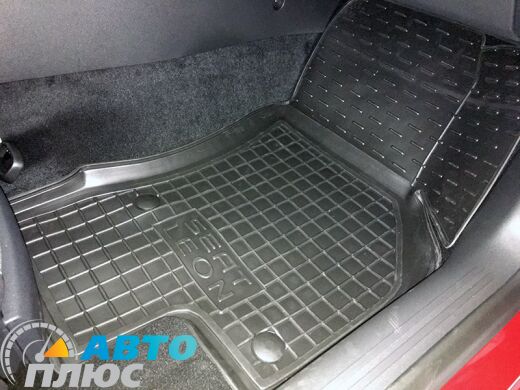 Автомобильные коврики в салон Seat Leon 2013- (5 дверей) (Avto-Gumm)