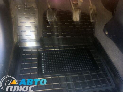 Передние коврики в автомобиль Hyundai Getz 2002-2011 (Avto-Gumm)