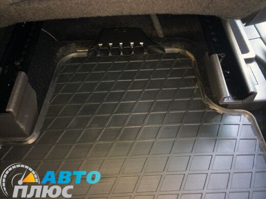 Резиновые коврики в салон Ford Kuga 2 2013- (Stingray)