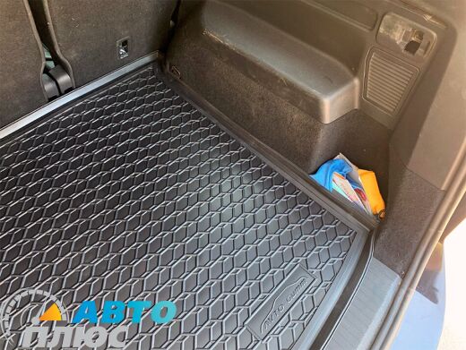 Автомобильный коврик в багажник Volkswagen Touran 2016- (AVTO-Gumm)