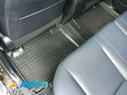 Автомобільні килимки в салон Toyota RAV4 2013-2016 (Avto-Gumm)