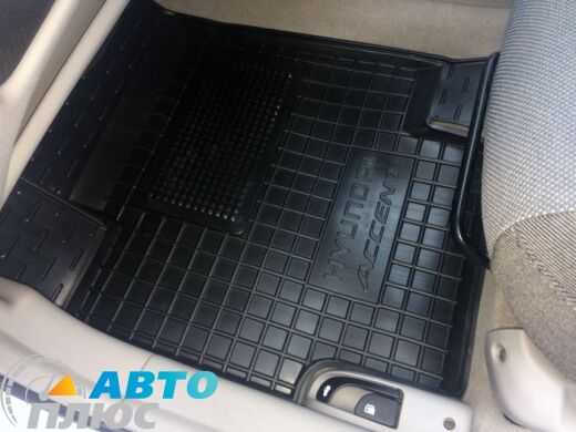 Автомобильные коврики в салон Hyundai Accent 2006-2010 (Avto-Gumm)