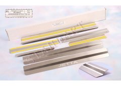 Накладки на пороги автомобиля Volkswagen Jetta 2005-2010 (Standart)