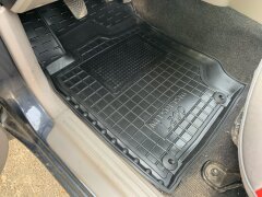 Водительский коврик в салон Mitsubishi L200 2016- Invite (Avto-Gumm)