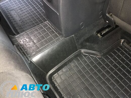 Автомобільні килимки в салон Volkswagen Tiguan 2007-2016 (Avto-Gumm)