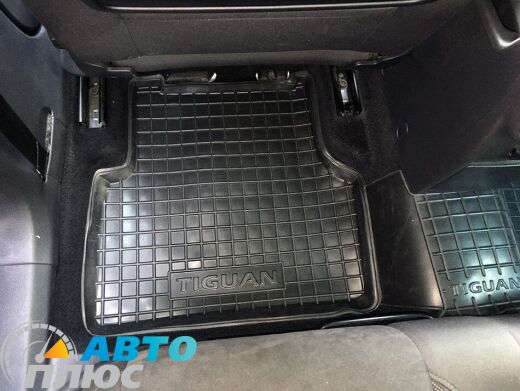 Автомобільні килимки в салон Volkswagen Tiguan 2007-2016 (Avto-Gumm)