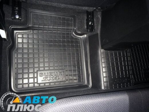 Автомобильные коврики в салон Suzuki SX4 2013- (Avto-Gumm)