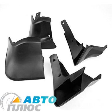 Комплект бризковиків Toyota Corolla 2013- (AVTM)