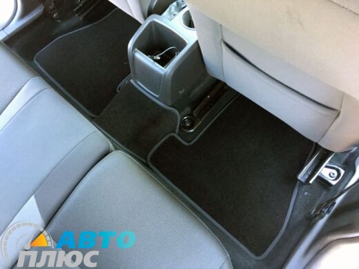 Ford Focus 3 2011- реальное фото ворсовых ковриков как лежат в машине купить черные бизнес Avtoplus.com.ua